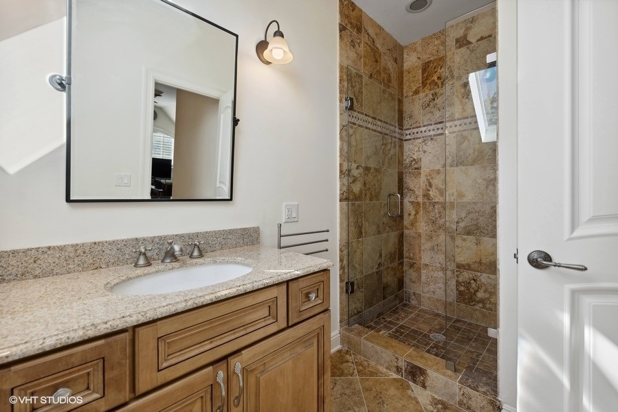 444 Fuller Road Hinsdale, IL 60521 - Photo 20 of 30
