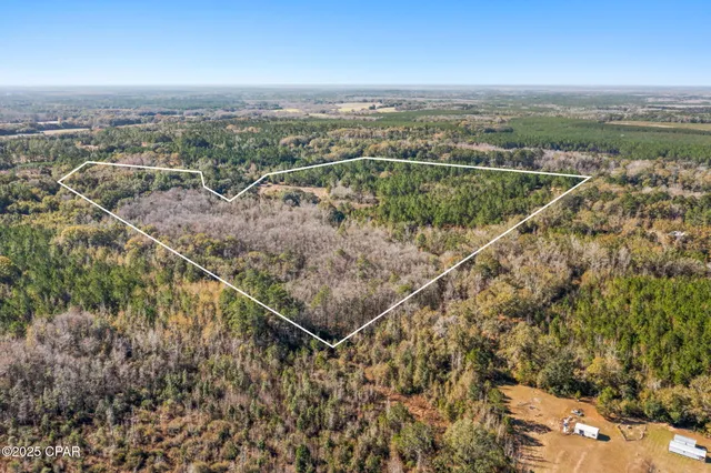 $229,999 | 2539 David's Road, Vernon, FL 32462