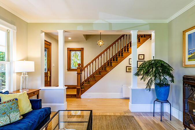 33 Pearl Street Camden, ME 04843 - Photo 22 of 72 Living Room/Front Hallway
