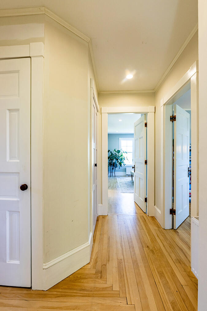 33 Pearl Street Camden, ME 04843 - Photo 29 of 72 Upstairs Hall