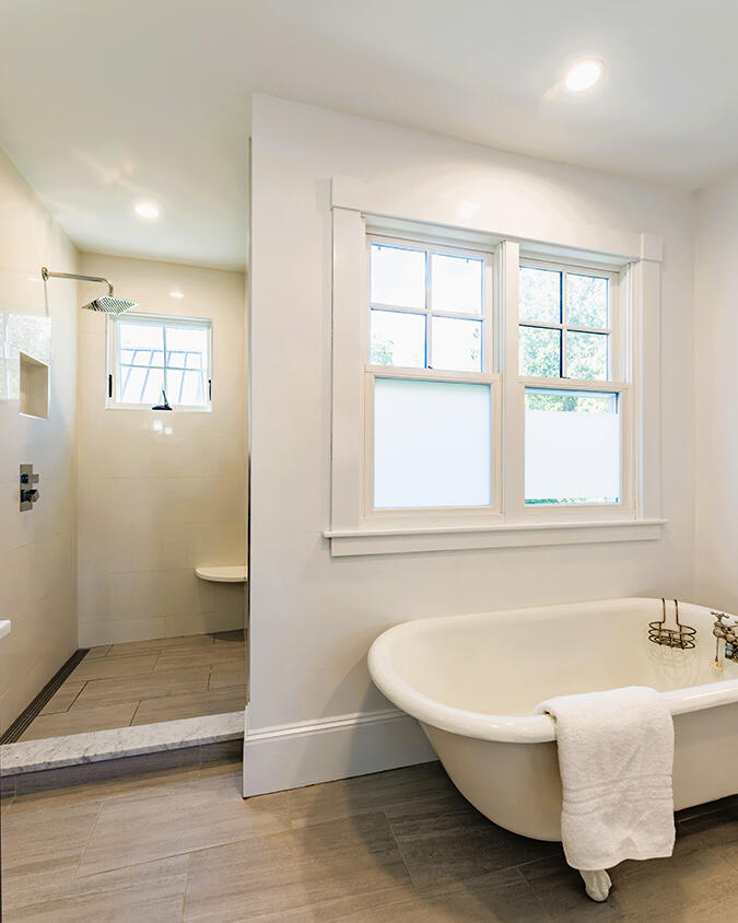 33 Pearl Street Camden, ME 04843 - Photo 34 of 72 Primary Bathroom