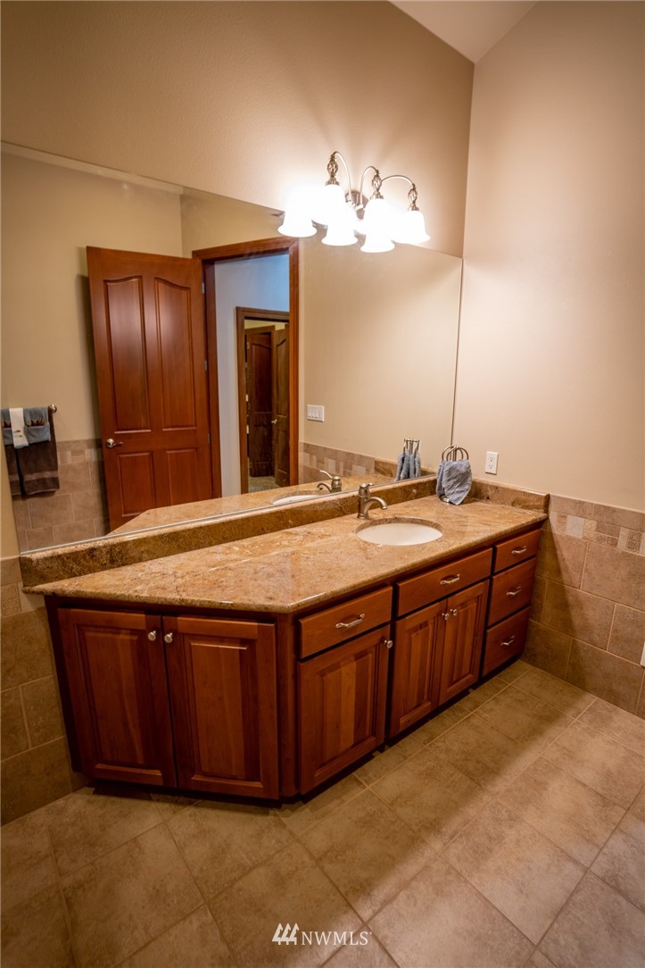 718 Young Road Northeast Moses Lake, WA 98837 - Photo 27 of 35 Gallery Image 27