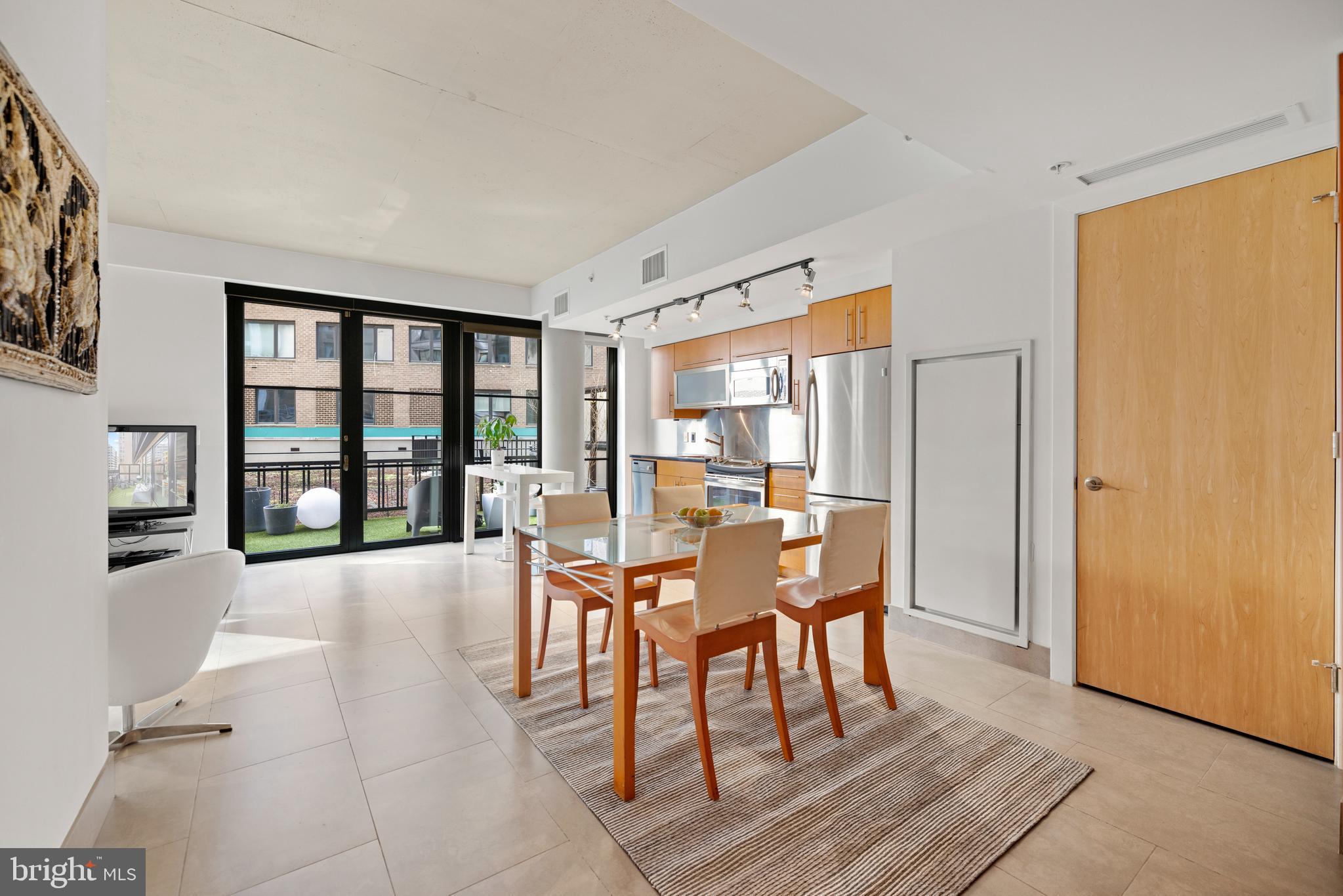 1133 14th Street Northwest, Unit 209 Washington, DC 20005 - Photo 3 of 28