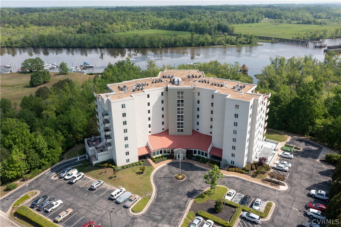 Finally!!! - A beautiful 3 bedroom, 3 FULL bath ho