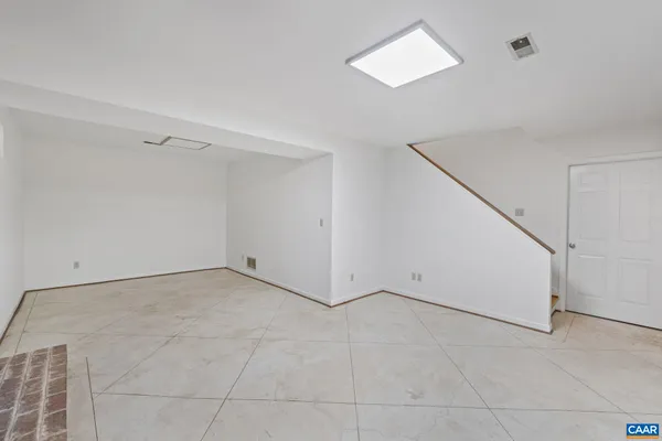 $375,000 | 2752 Hydraulic Road, Charlottesville, VA 22901