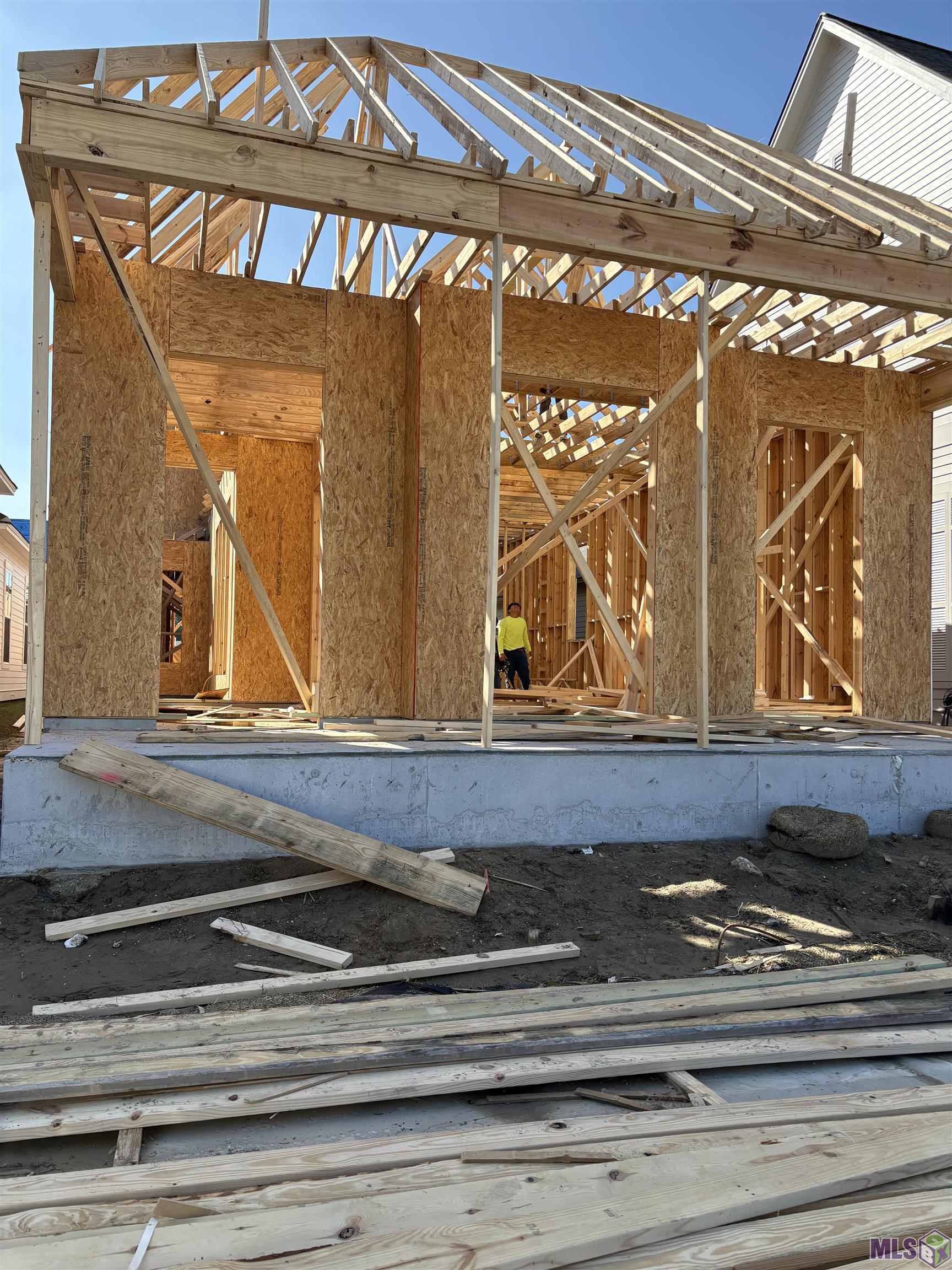 5330 Rue Des Jardin Baton Rouge, LA 70808 - Photo 3 of 8