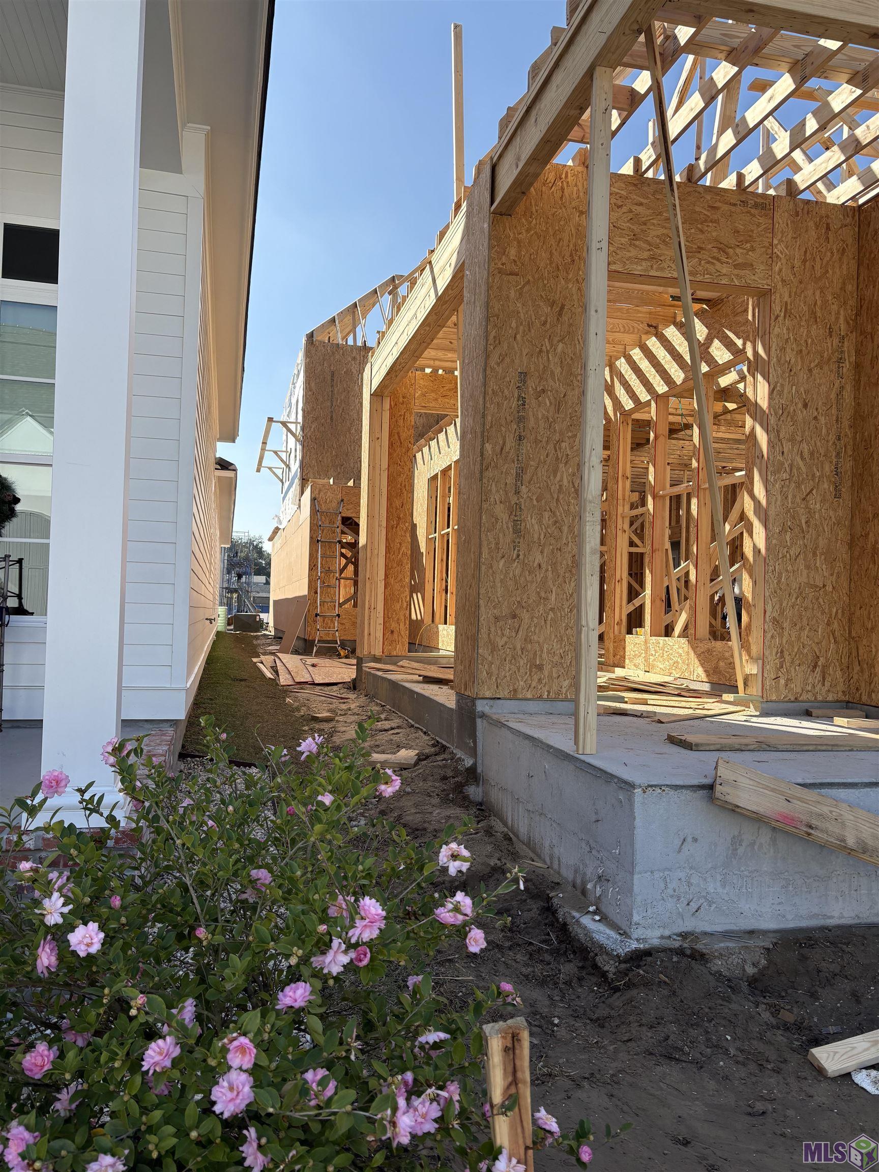 5330 Rue Des Jardin Baton Rouge, LA 70808 - Photo 5 of 8