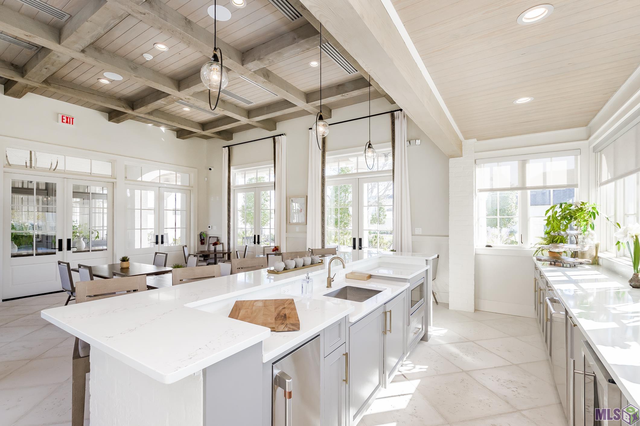 5330 Rue Des Jardin Baton Rouge, LA 70808 - Photo 7 of 8