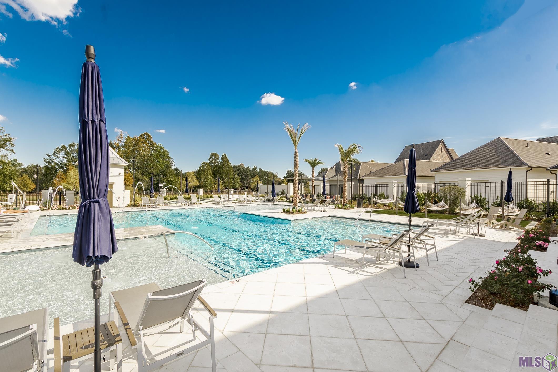 5330 Rue Des Jardin Baton Rouge, LA 70808 - Photo 8 of 10