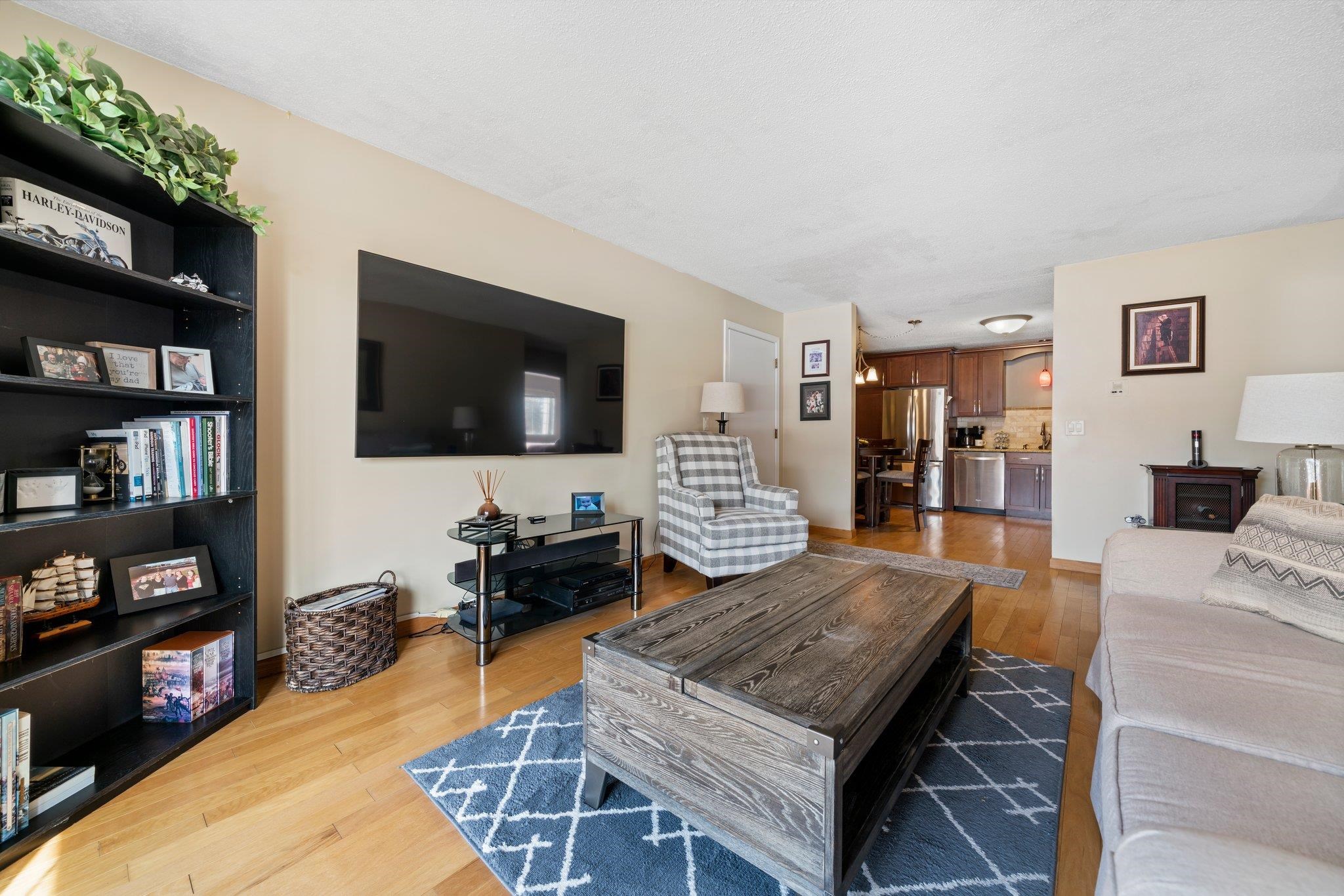 377 Huse Road, Unit 2 Manchester, NH 03103 - Photo 7 of 23