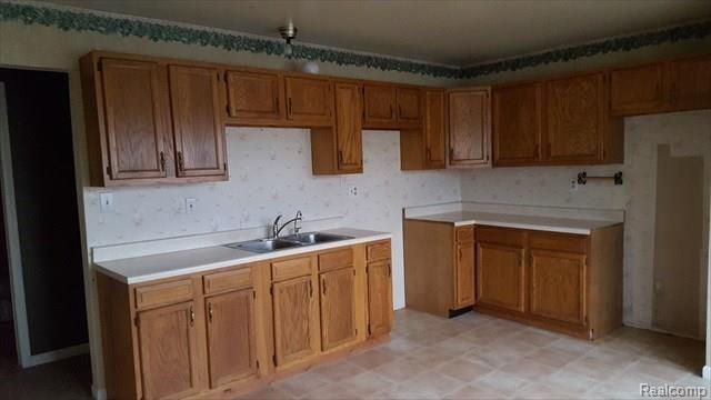22363 32 Mile Road Armada, MI 48005 - Photo 15 of 18