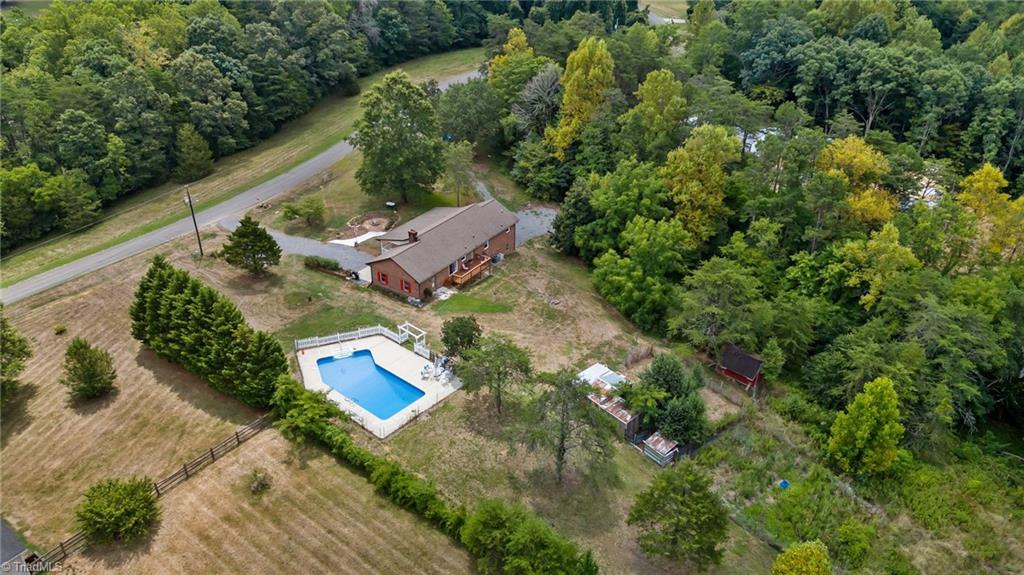 1127 Curt Boyles Road King, NC 27021 - Photo 4 of 50