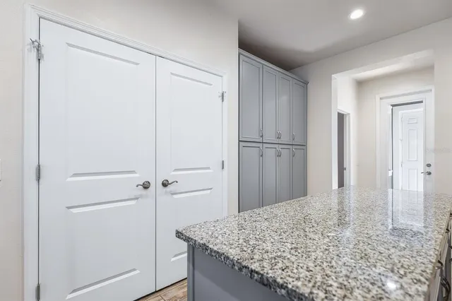 $2,475 | 5612 Balcony Bridge Place, Lithia, FL 33547