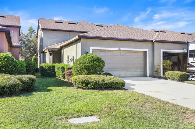 $2,475 | 5612 Balcony Bridge Place, Lithia, FL 33547