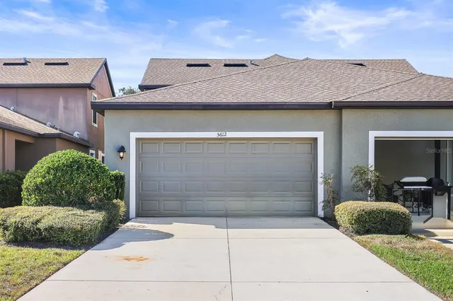 $2,475 | 5612 Balcony Bridge Place, Lithia, FL 33547