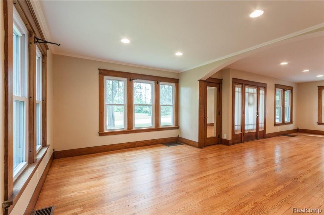 1030 Baldwin Road Lapeer, MI 48446 - Photo 13 of 34 1030 Baldwin-5.jpg