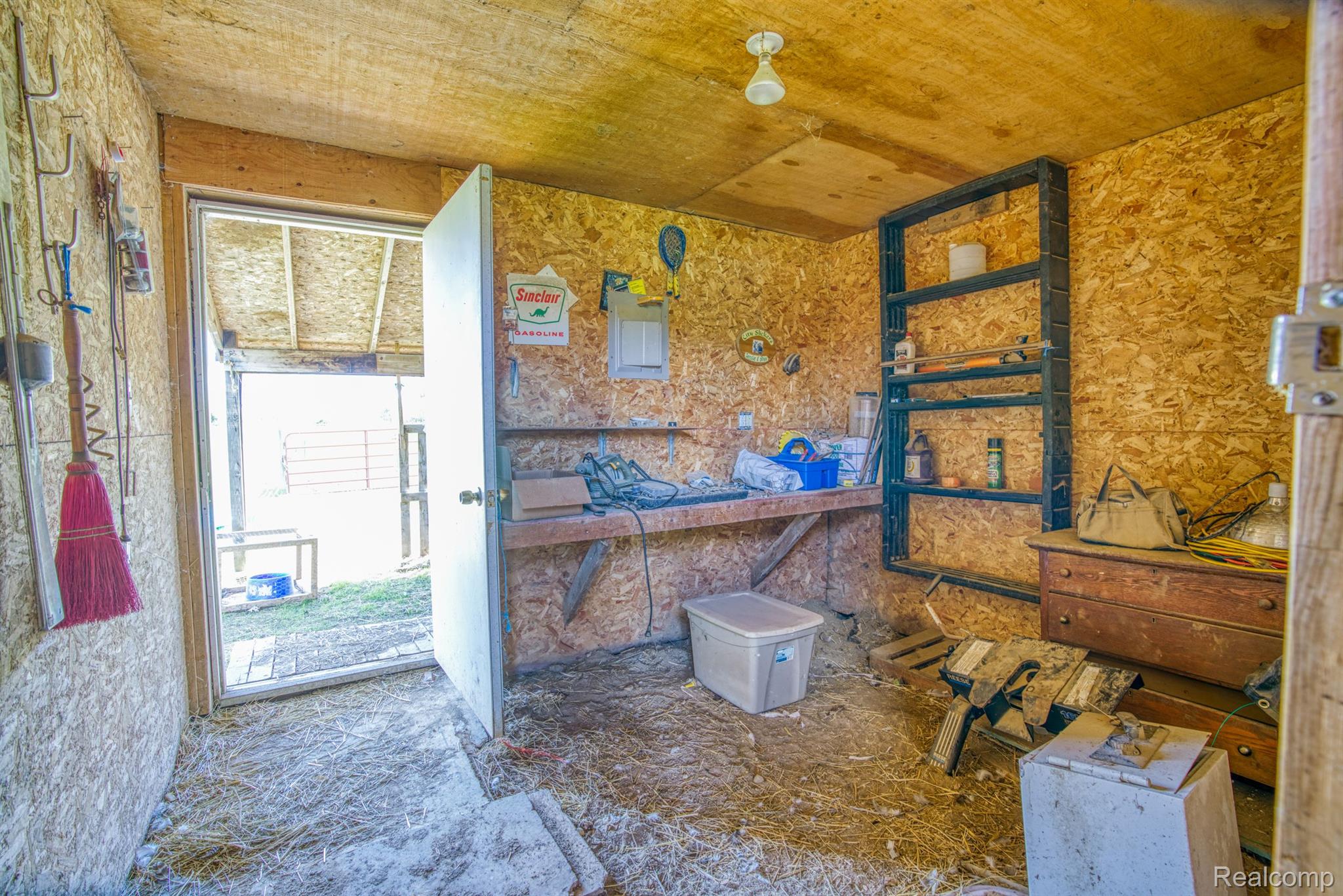 10451 Oak Grove Road Howell, MI 48855 - Photo 31 of 34 Gallery Image 31