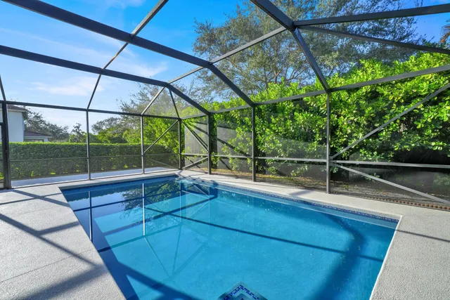 $699,000 | 6143 Southeast Crooked Oak Avenue, Hobe Sound, FL 33455