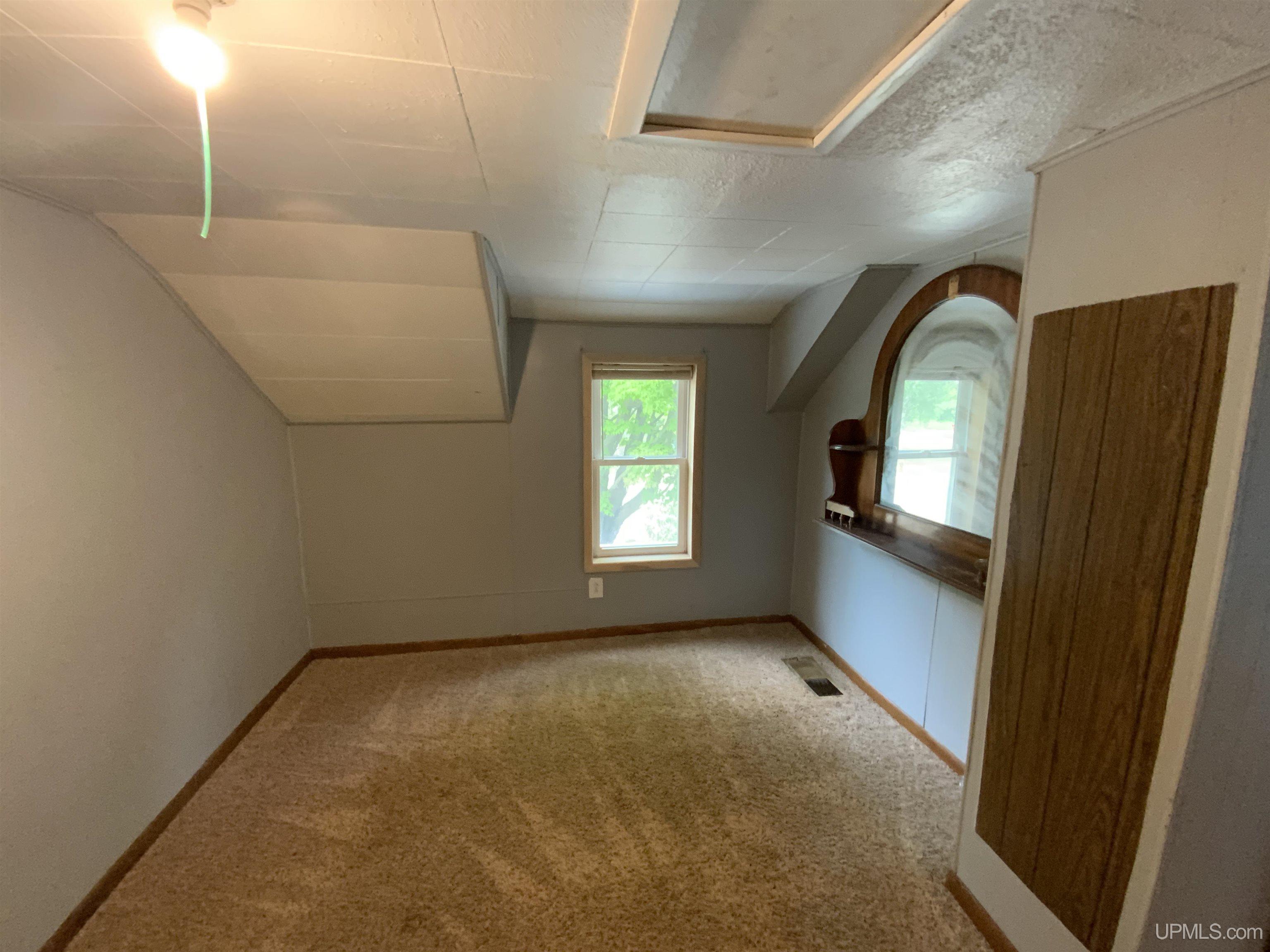 604 Carr Street Negaunee, MI 49866 - Photo 22 of 43