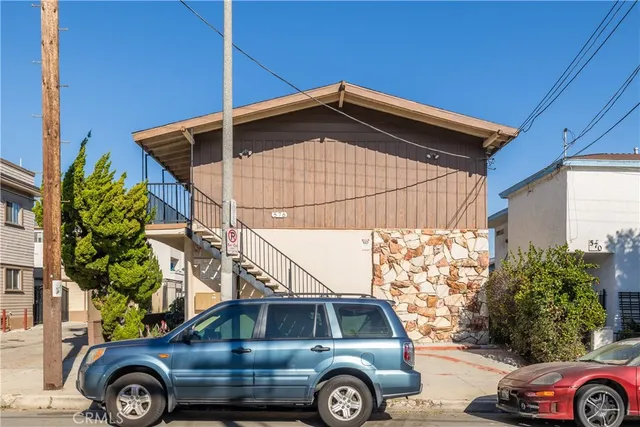 $1,450,000 | 576 West 13th Street, San Pedro, CA 90731