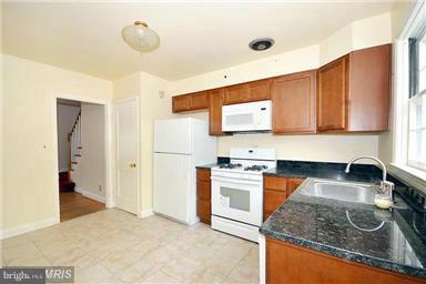 8110 Clyde Bank Road Baltimore, MD 21286 - Photo 11 of 22 Kitchen