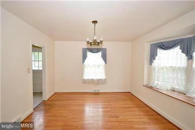 8110 Clyde Bank Road Baltimore, MD 21286 - Photo 8 of 22 Dining Room