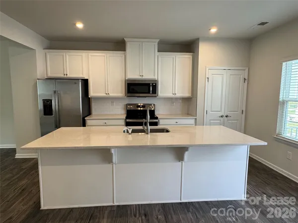 $2,200 | 1222 Ashbury Street, Charlotte, NC 28216