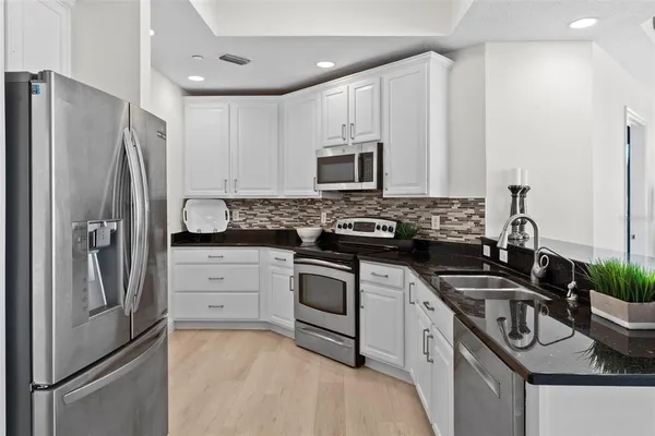 $6,300 | 449 South 12th Street, Unit 1101, Tampa, FL 33602