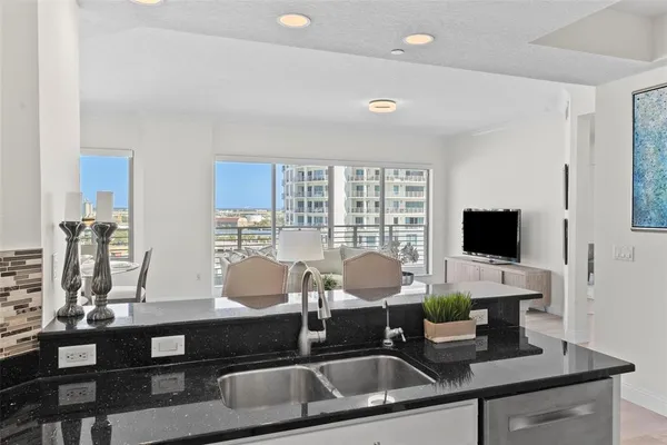 $6,300 | 449 South 12th Street, Unit 1101, Tampa, FL 33602