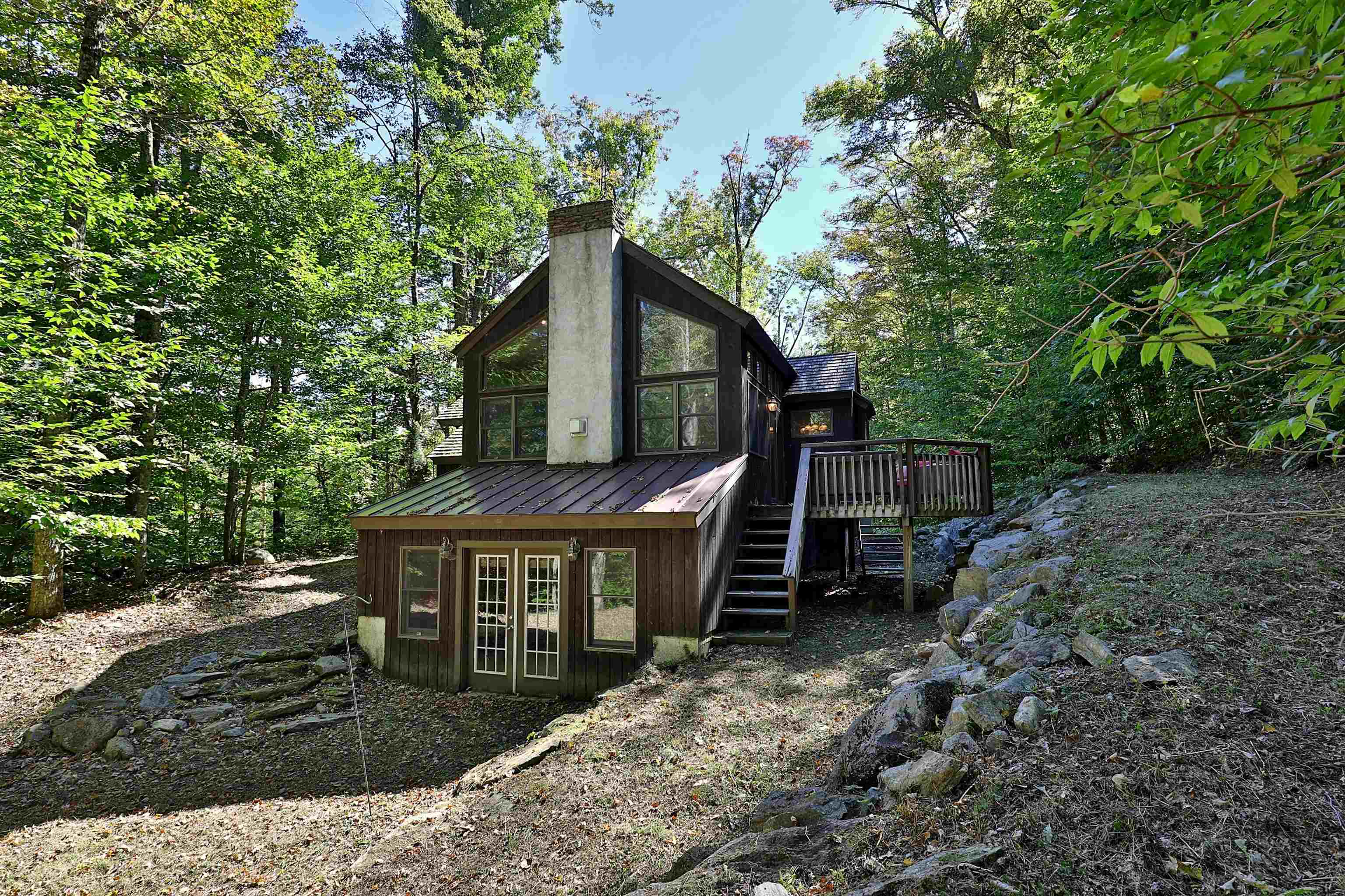 442 Crimson Hawk Road Plymouth, VT 05056 - Photo 1 of 25 Gallery Image 1