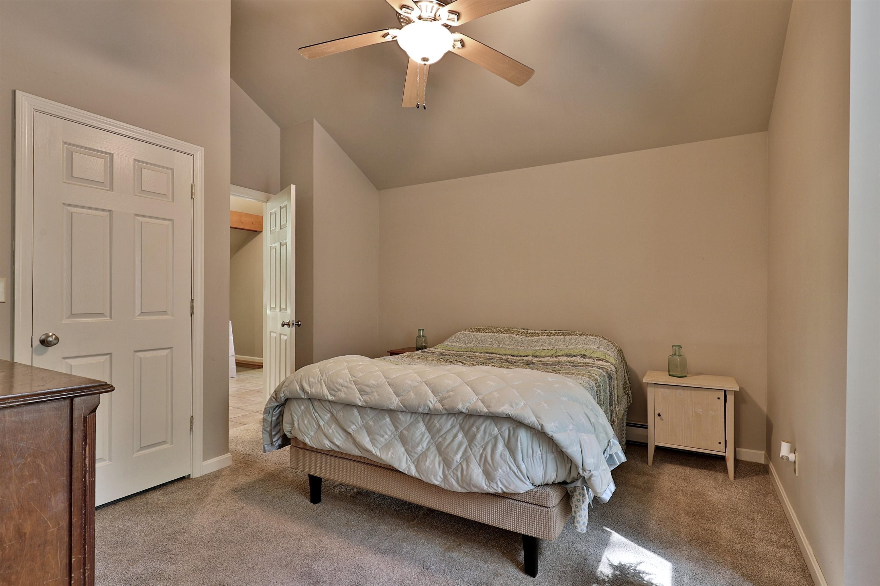 442 Crimson Hawk Road Plymouth, VT 05056 - Photo 17 of 25 Gallery Image 17