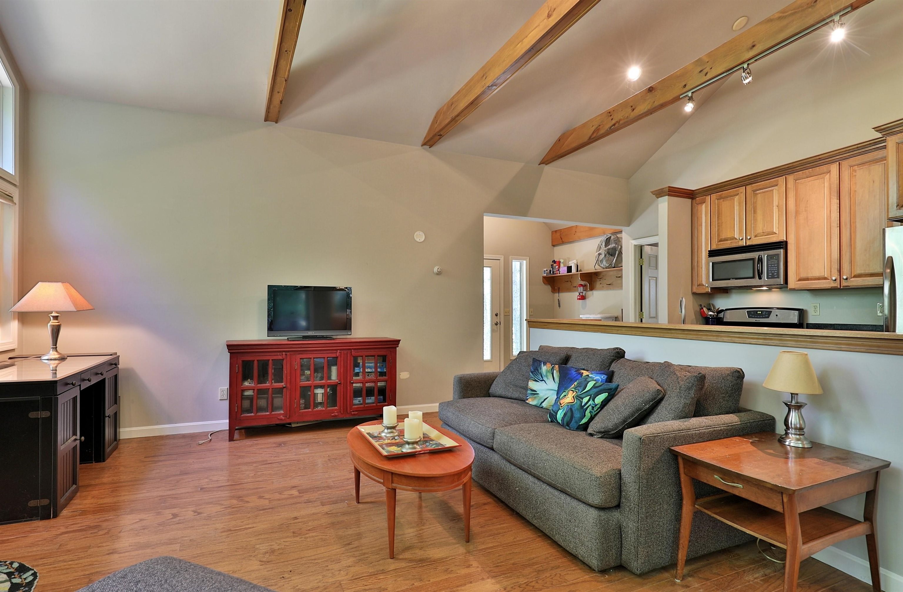 442 Crimson Hawk Road Plymouth, VT 05056 - Photo 7 of 25 Gallery Image 7