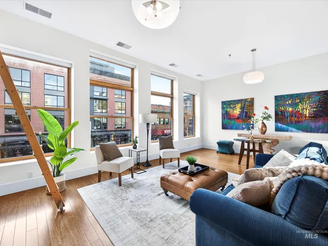 $629,000 | 101 North 10th Street, Unit 203, Boise, ID 83702