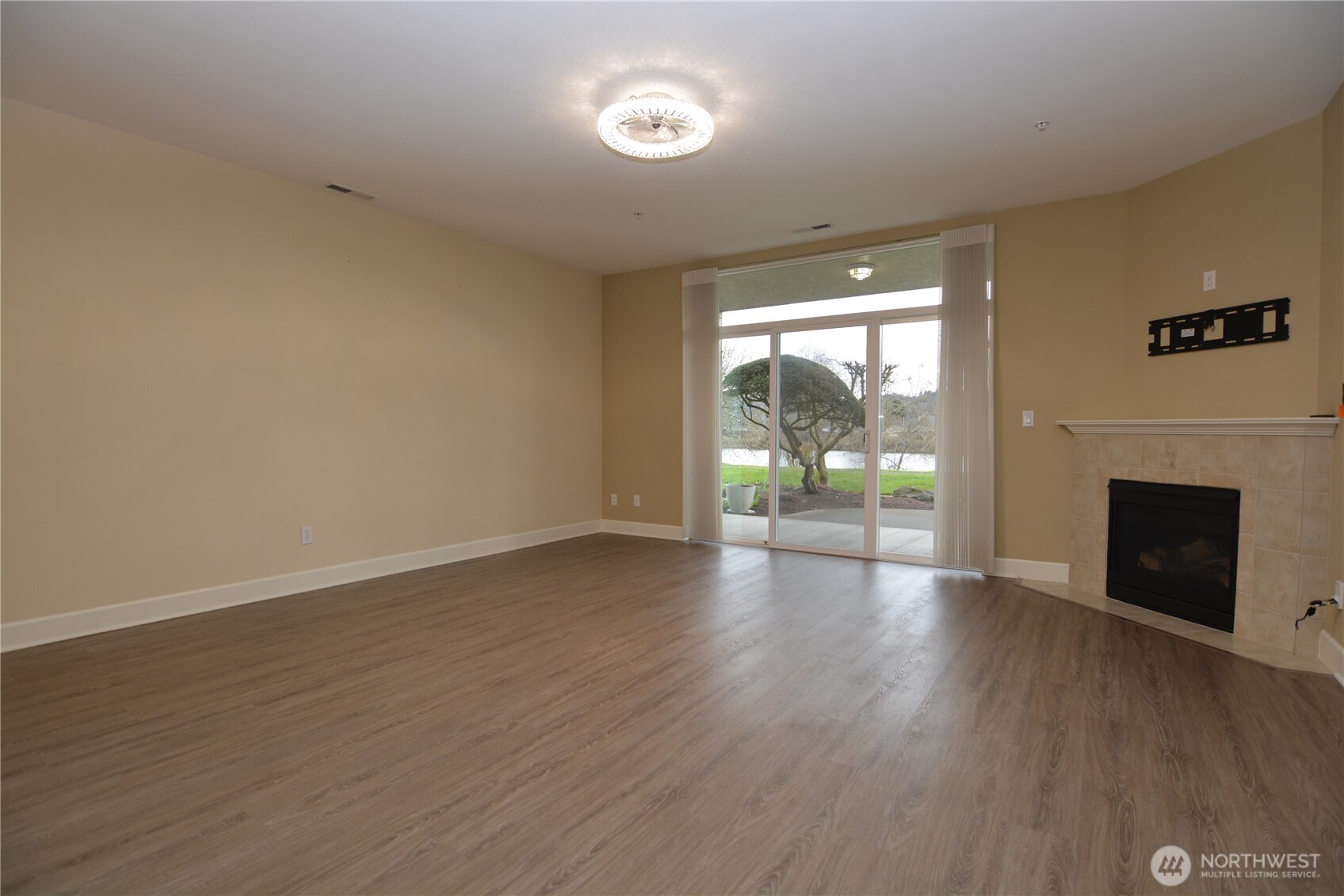 1548 River Road, Unit 107 Longview, WA 98632 - Photo 11 of 38 Gallery Image 11