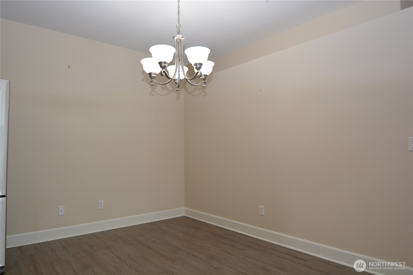 1548 River Road, Unit 107 Longview, WA 98632 - Photo 13 of 38 Gallery Image 13