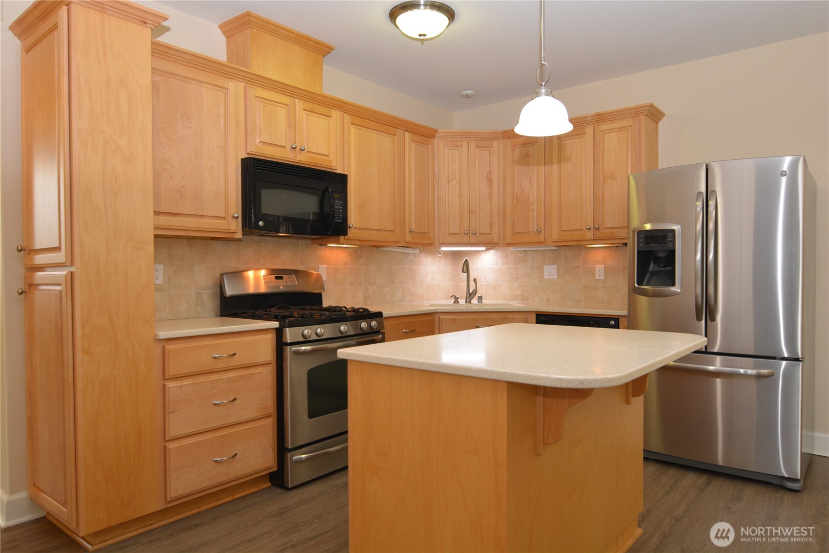 1548 River Road, Unit 107 Longview, WA 98632 - Photo 14 of 38 Gallery Image 14