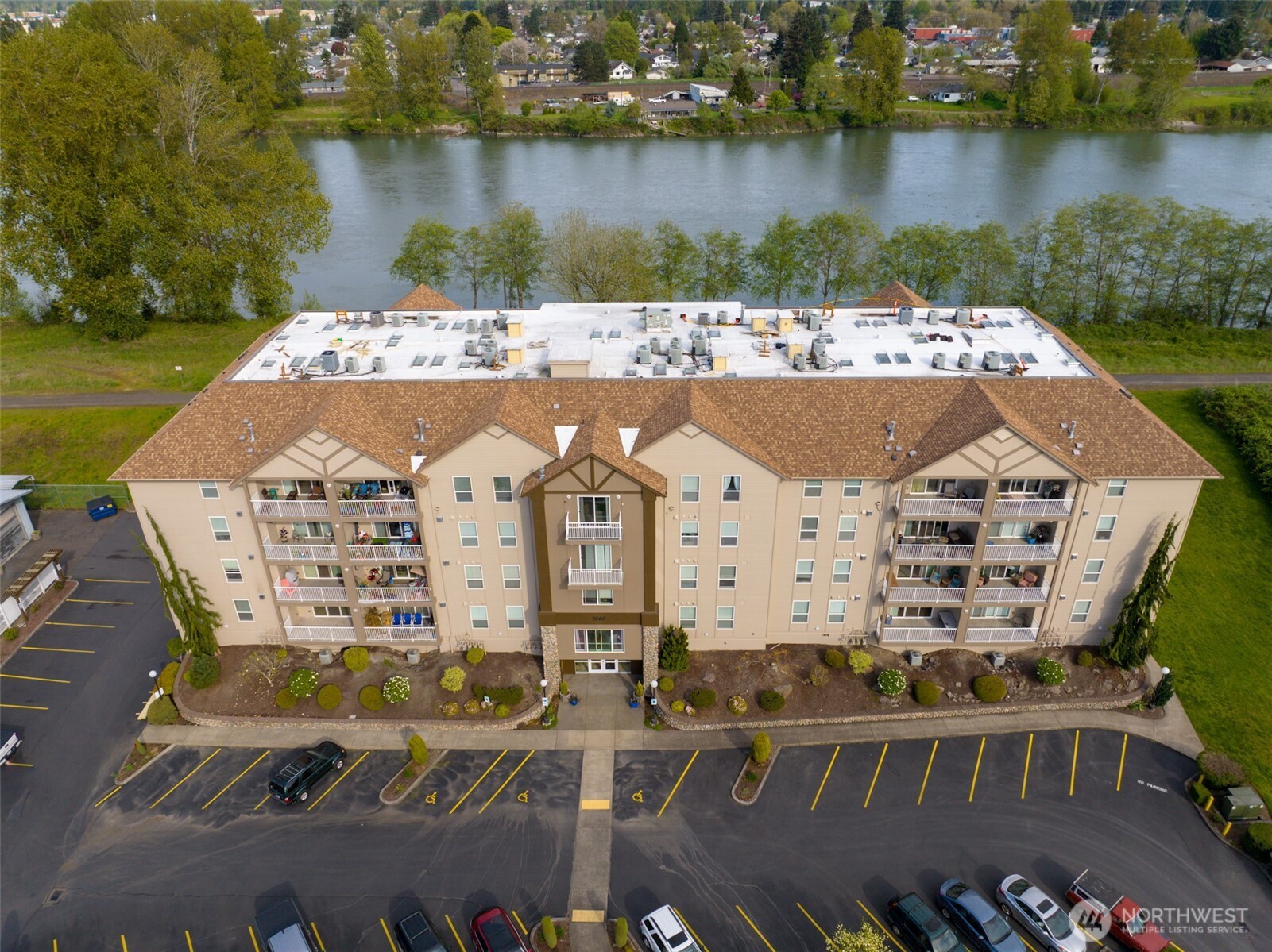 1548 River Road, Unit 107 Longview, WA 98632 - Photo 4 of 38 Gallery Image 4