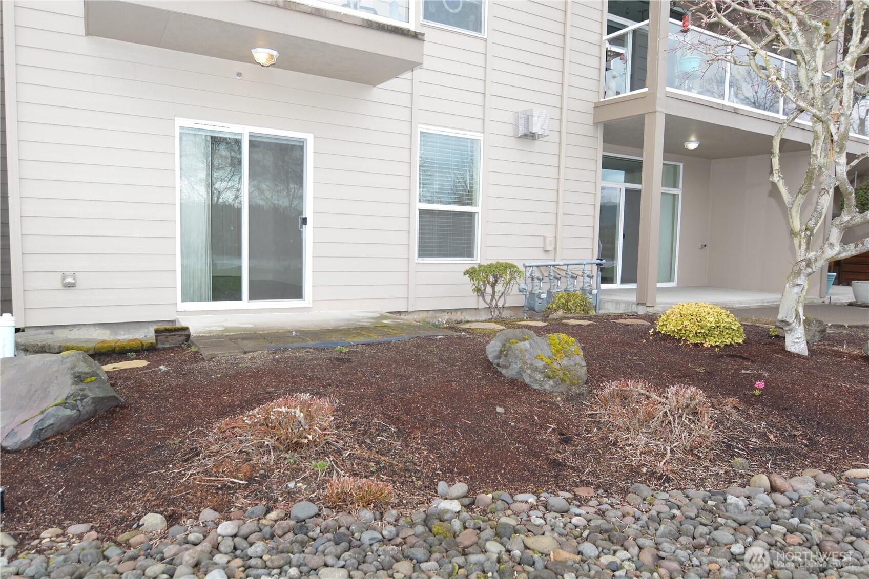 1548 River Road, Unit 107 Longview, WA 98632 - Photo 8 of 38 Gallery Image 8