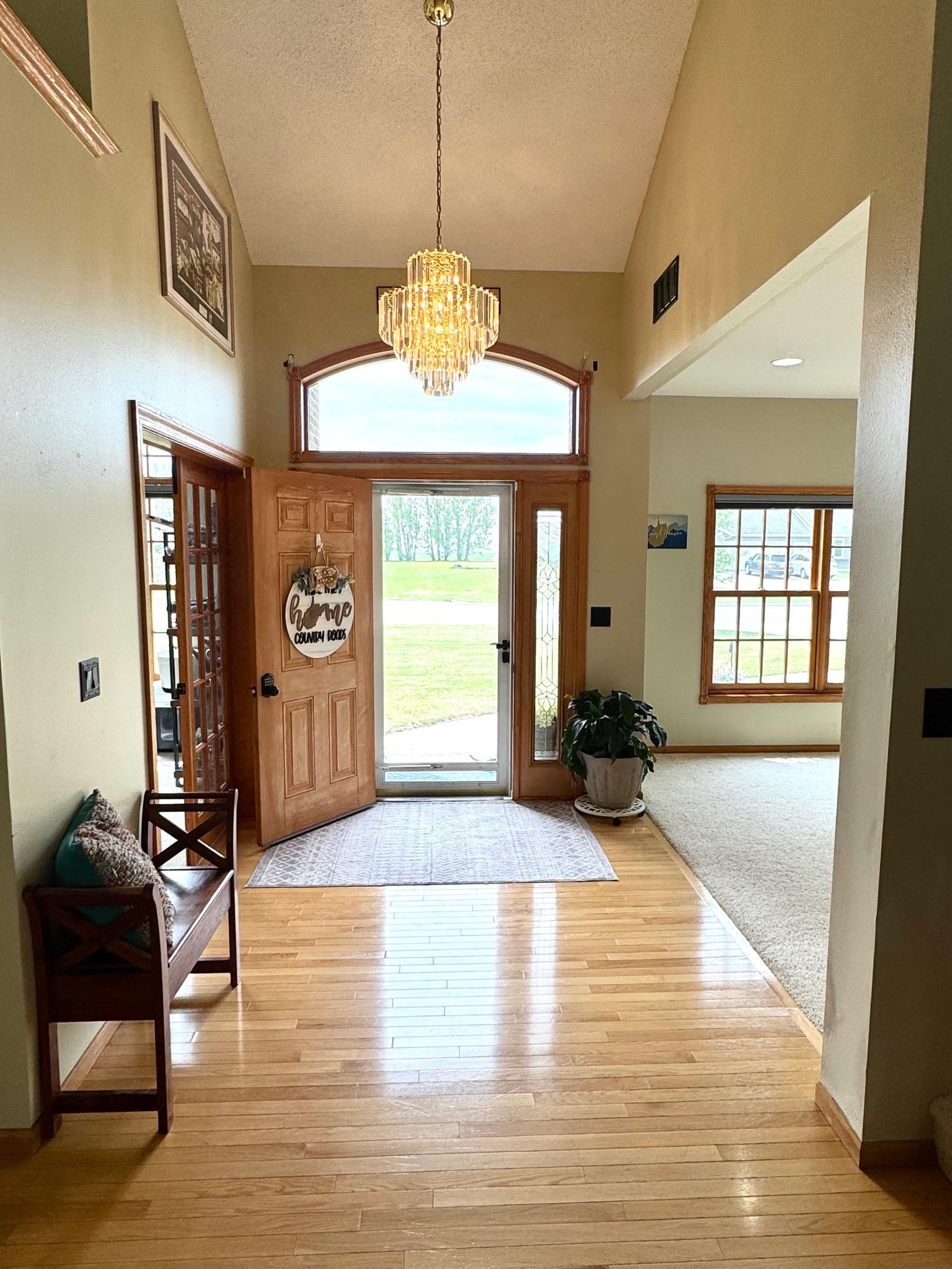 901 6th Street Southwest Roseau, MN 56751 - Photo 2 of 31