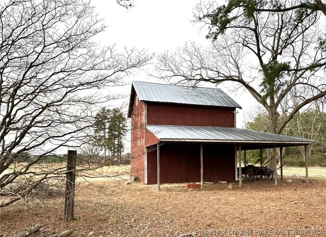 $139,000 | 209 Bear Lane, Lumberton, NC 28360