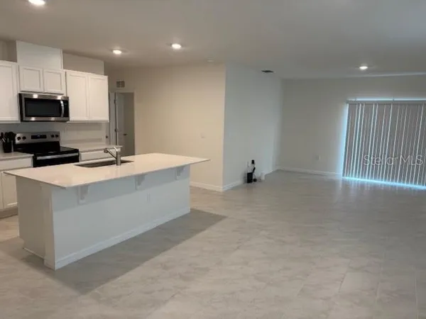 $2,300 | 4094 Giorgio Drive, Winter Haven, FL 33884