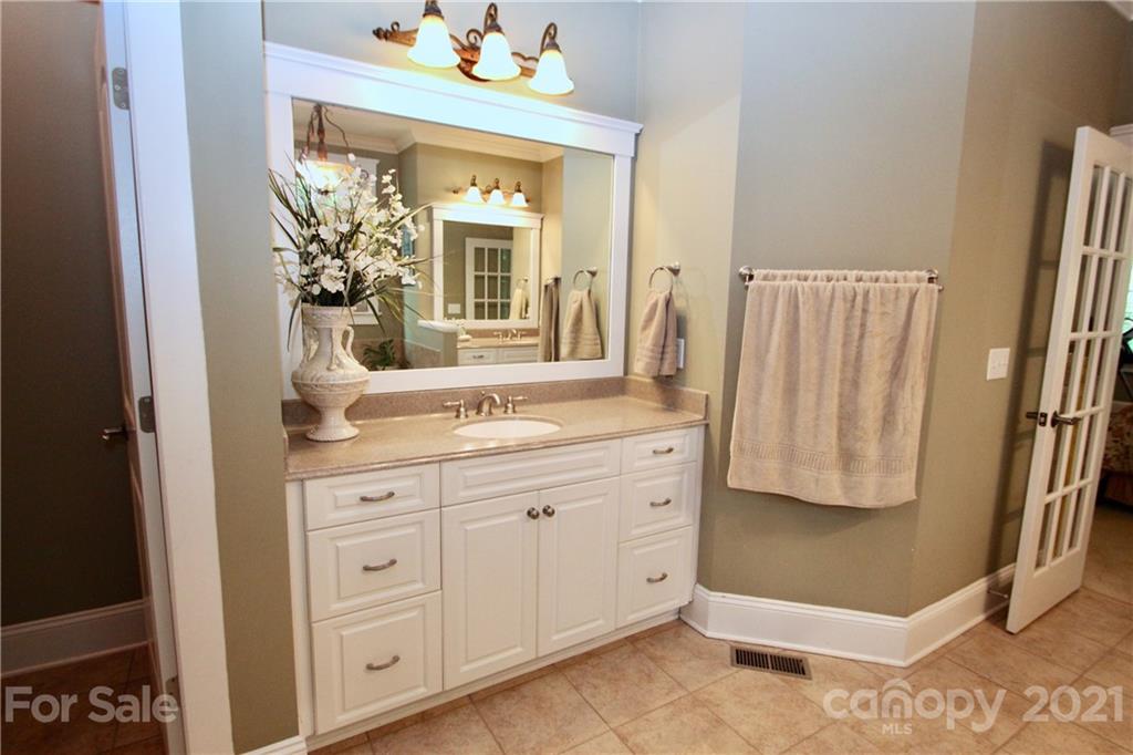9038 Garrison Road Sherrills Ford, NC 28673 - Photo 13 of 27 Gallery Image 13
