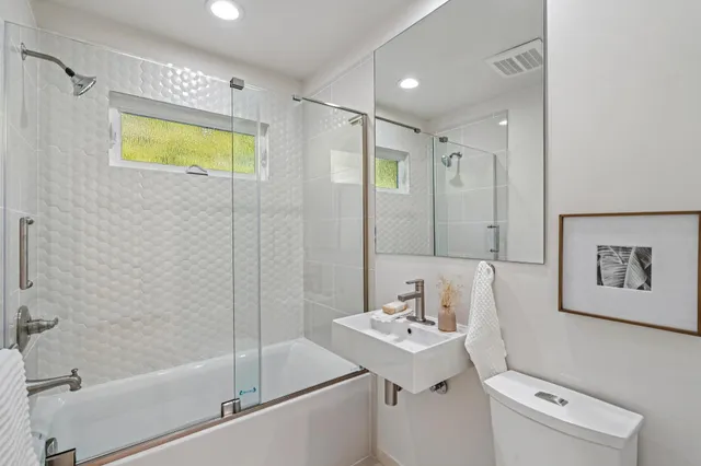 $1,899,000 | 6081 Wood Drive, Oakland, CA 94611