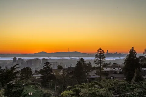 $1,899,000 | 6081 Wood Drive, Oakland, CA 94611