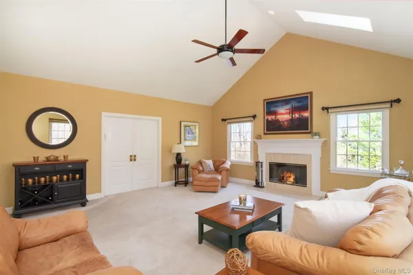 $989,000 | 77 Dimond Avenue, Cortlandt Manor, NY 10567