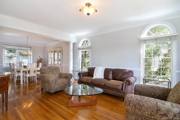 $989,000 | 77 Dimond Avenue, Cortlandt Manor, NY 10567