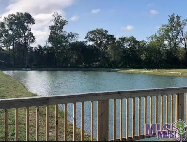 $237,900 | 17455 Berkshire Drive, Prairieville, LA 70769