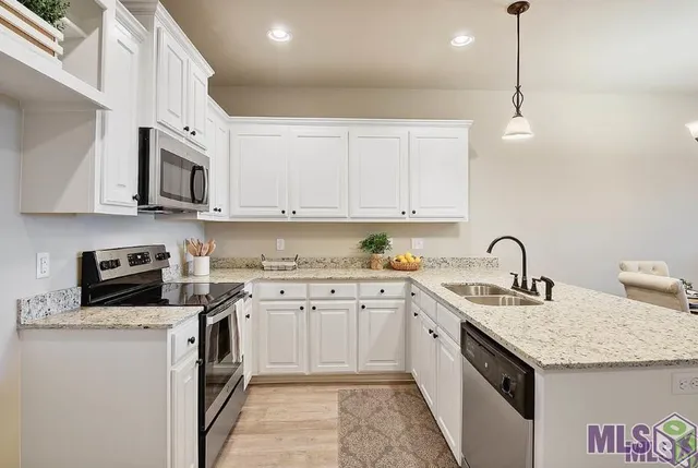 $237,900 | 17455 Berkshire Drive, Prairieville, LA 70769