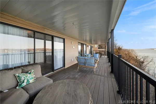 $269,000 | 138 Falls Point Drive, Unit 2A, Lake Ozark, MO 65049
