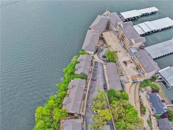 $269,000 | 138 Falls Point Drive, Unit 2A, Lake Ozark, MO 65049